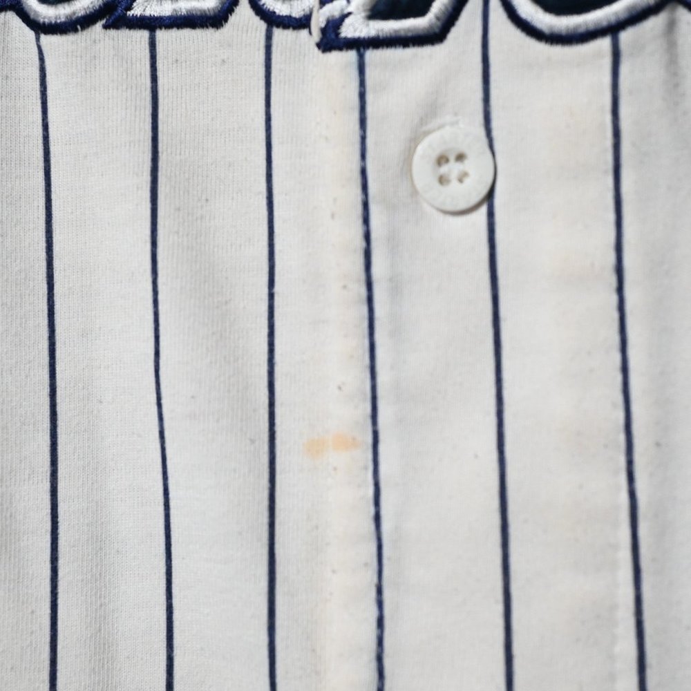 NY Yankees Jersey (Vintage 90s STARTER) - Picture 12 of 16